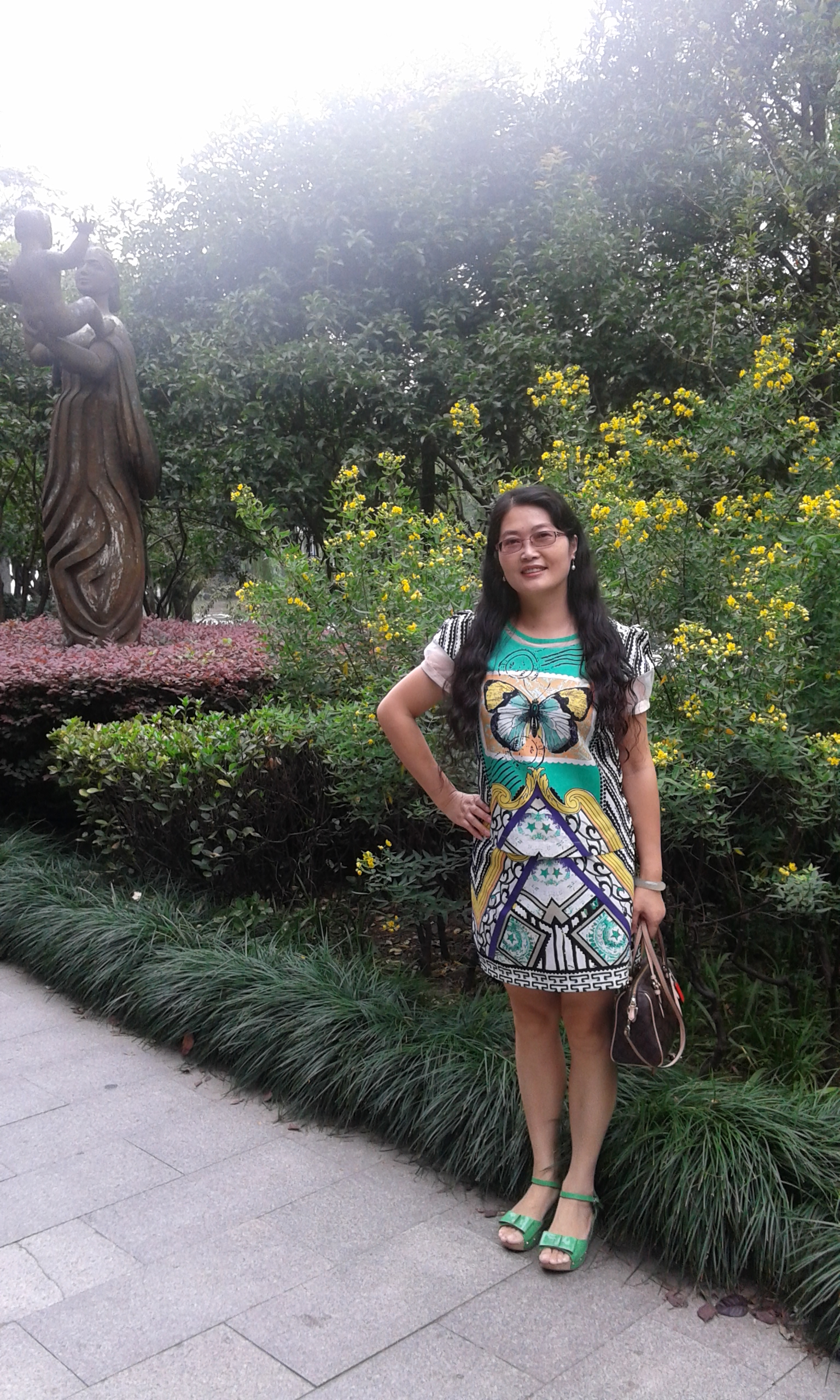 杭州市拱墅區(qū)米市巷街道夾城巷社區(qū)黨委書(shū)記  徐云麗.jpg