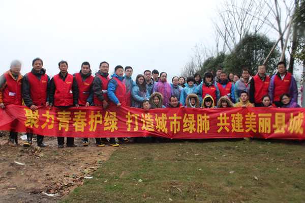 植綠護(hù)綠，共建美麗縣城.jpg