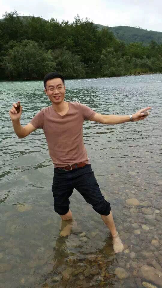 個人照.jpg